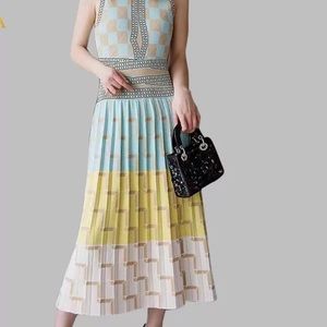 Knitted sleeveless dress